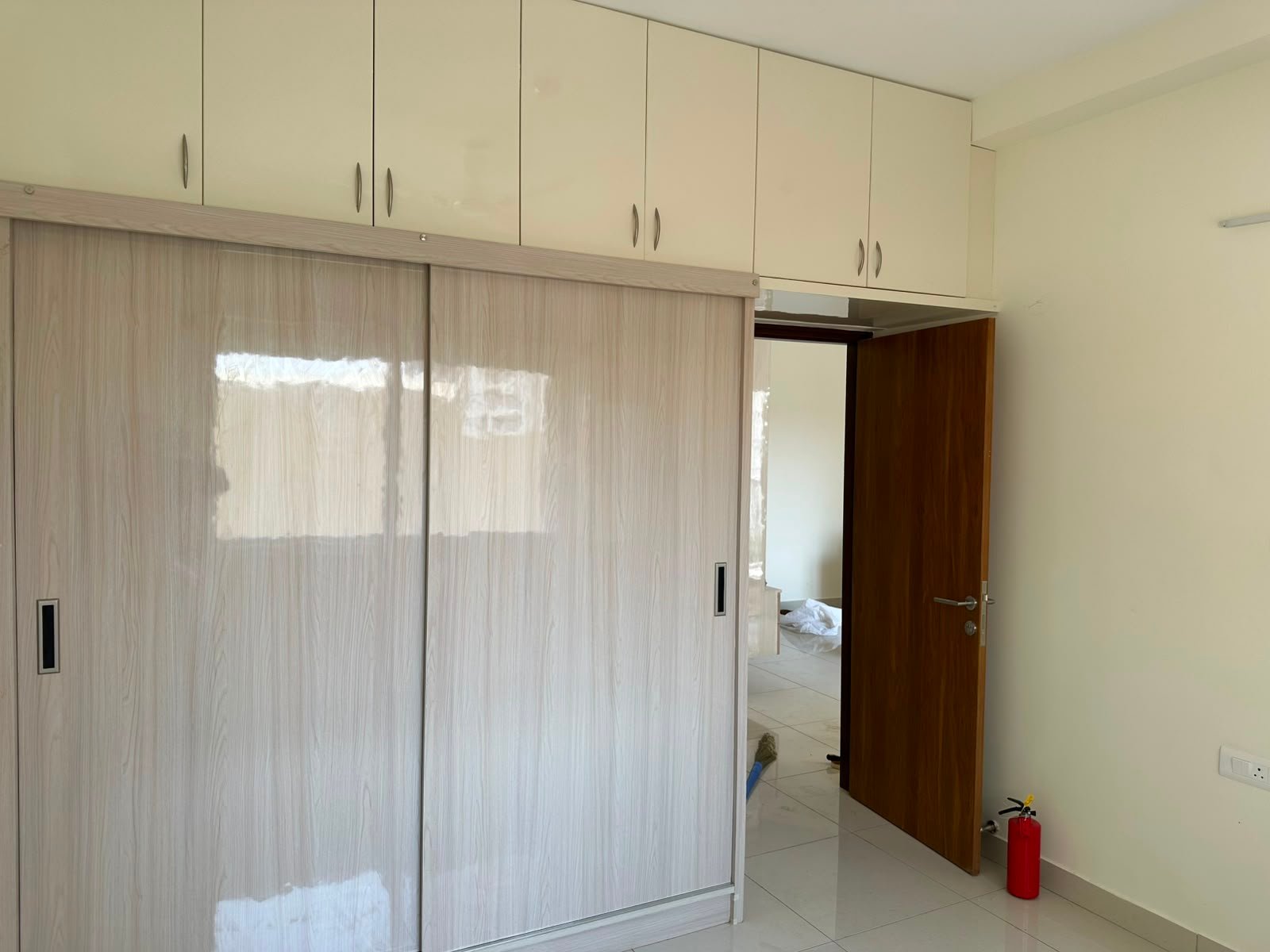 Luxurious 1BHK Available for Rent - Brand New Flat