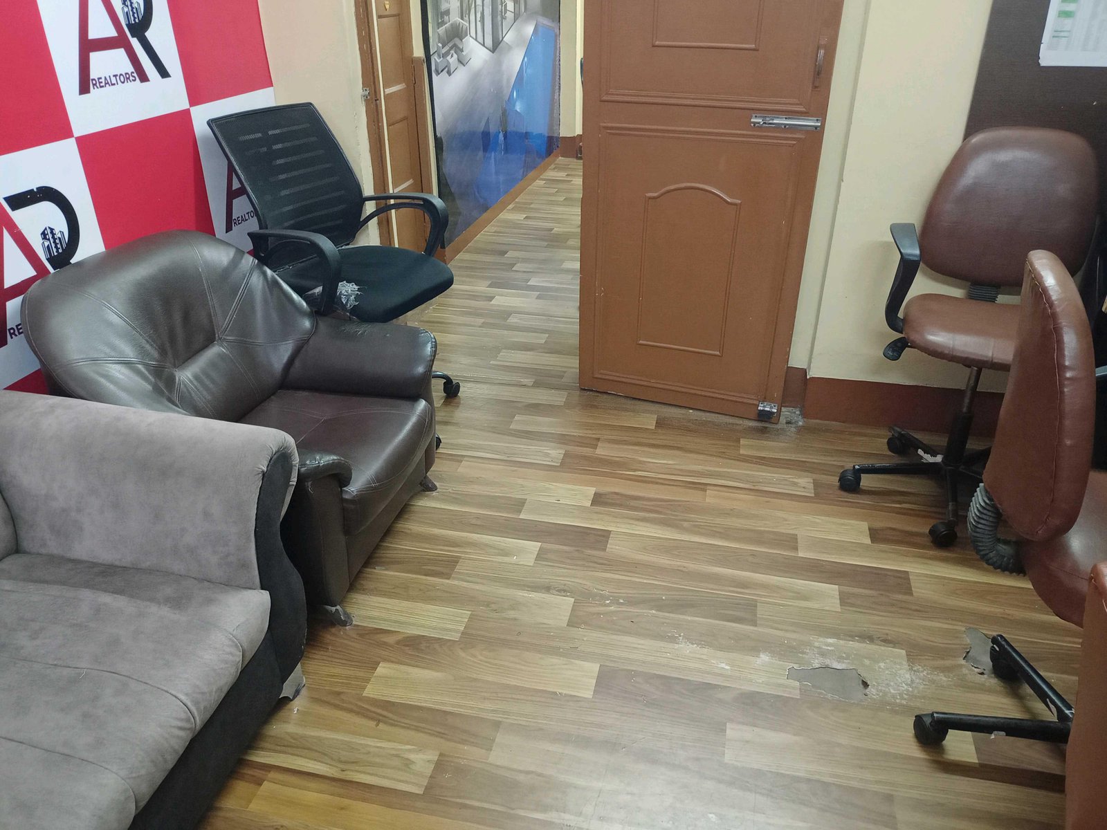 Garia Apartment
