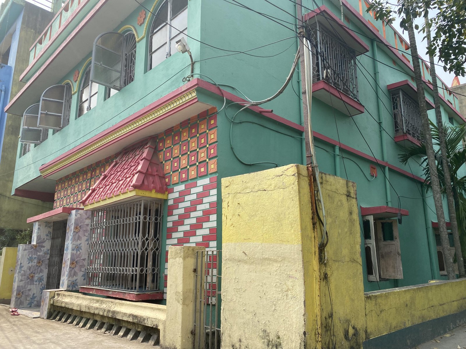 Independent House